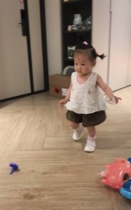 坏小孩打人