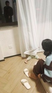 姥姥躲猫猫