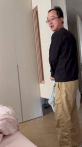 提着被子悠毛仔